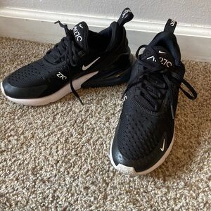 Nike Air Max 270 size 6.5 Women’s